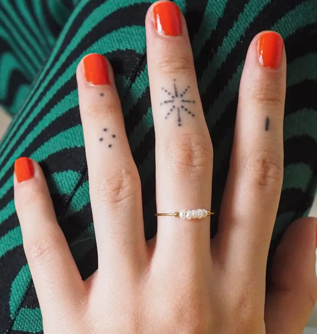 Flash Sale WOS A Little Pearly Ring Gold