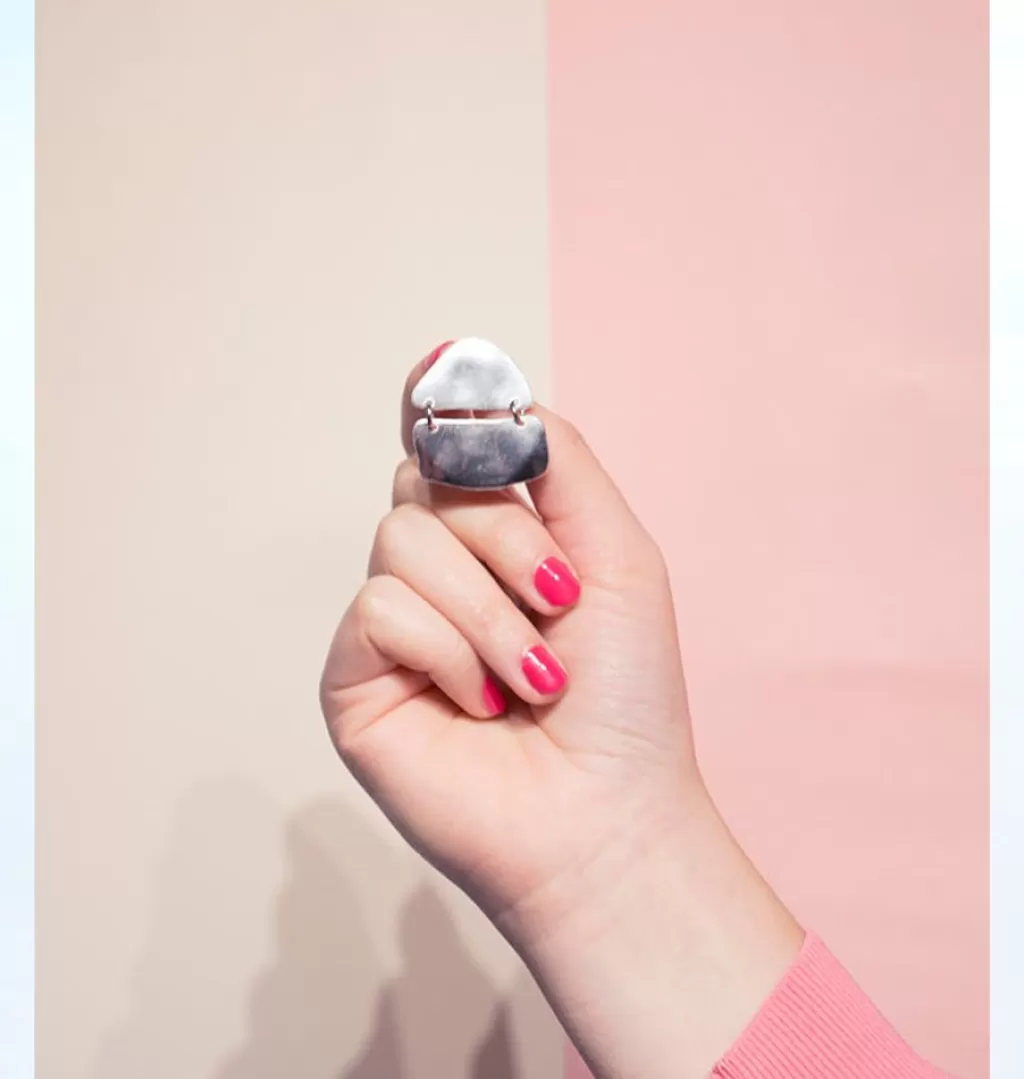 Cheap Karolina Berg Jewellery Boljande Orhangen • No 3