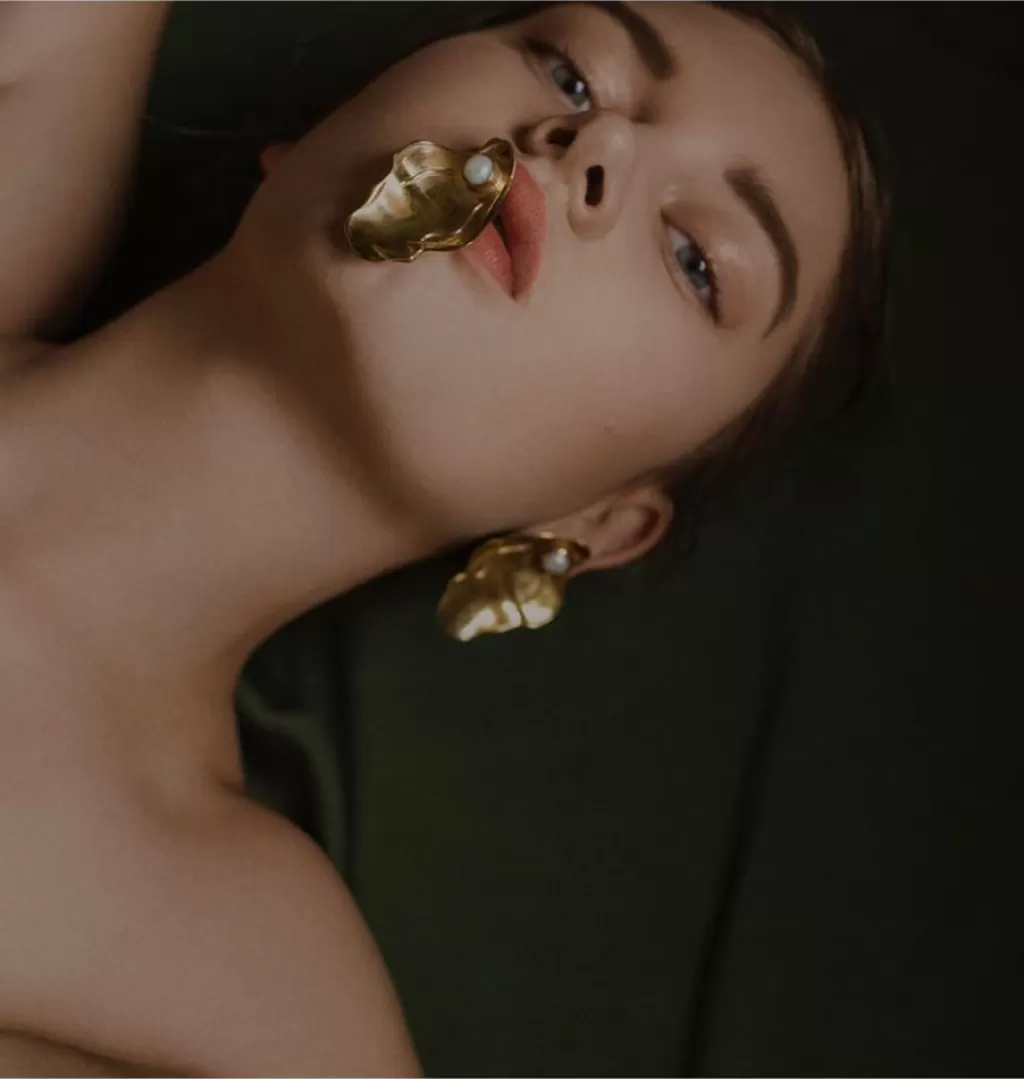 Shop Bedazzled Clam Earrings • Gold