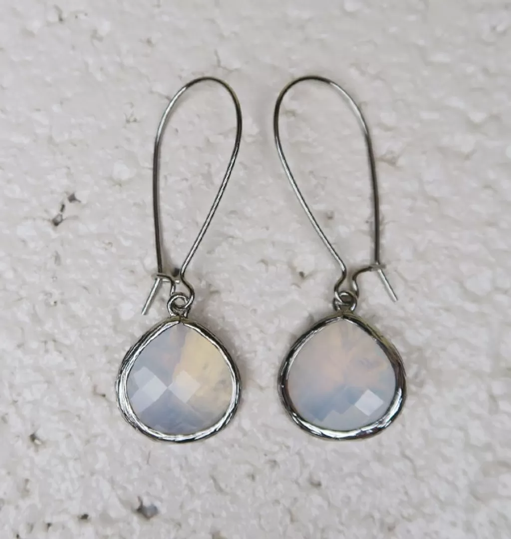 New AngelPearls Drops Silver White Opal