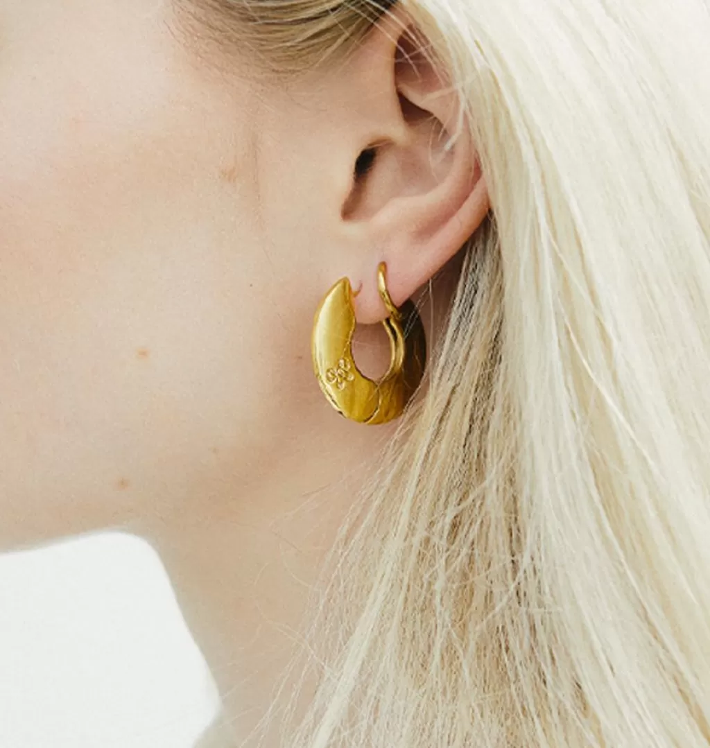 Flash Sale WOS UP Elin Earrings Gold