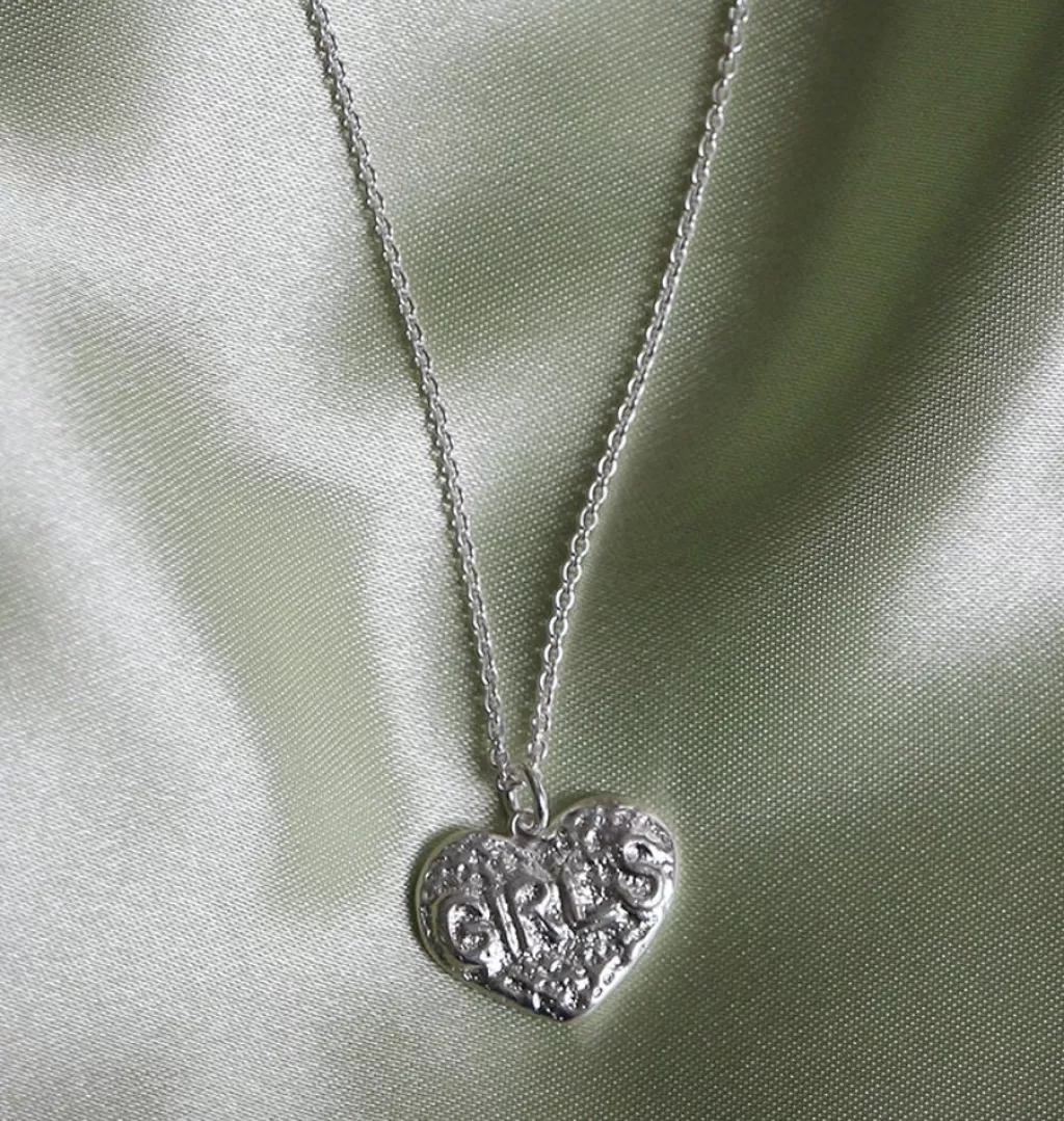 New Vera Zornat Girls Necklace Structure