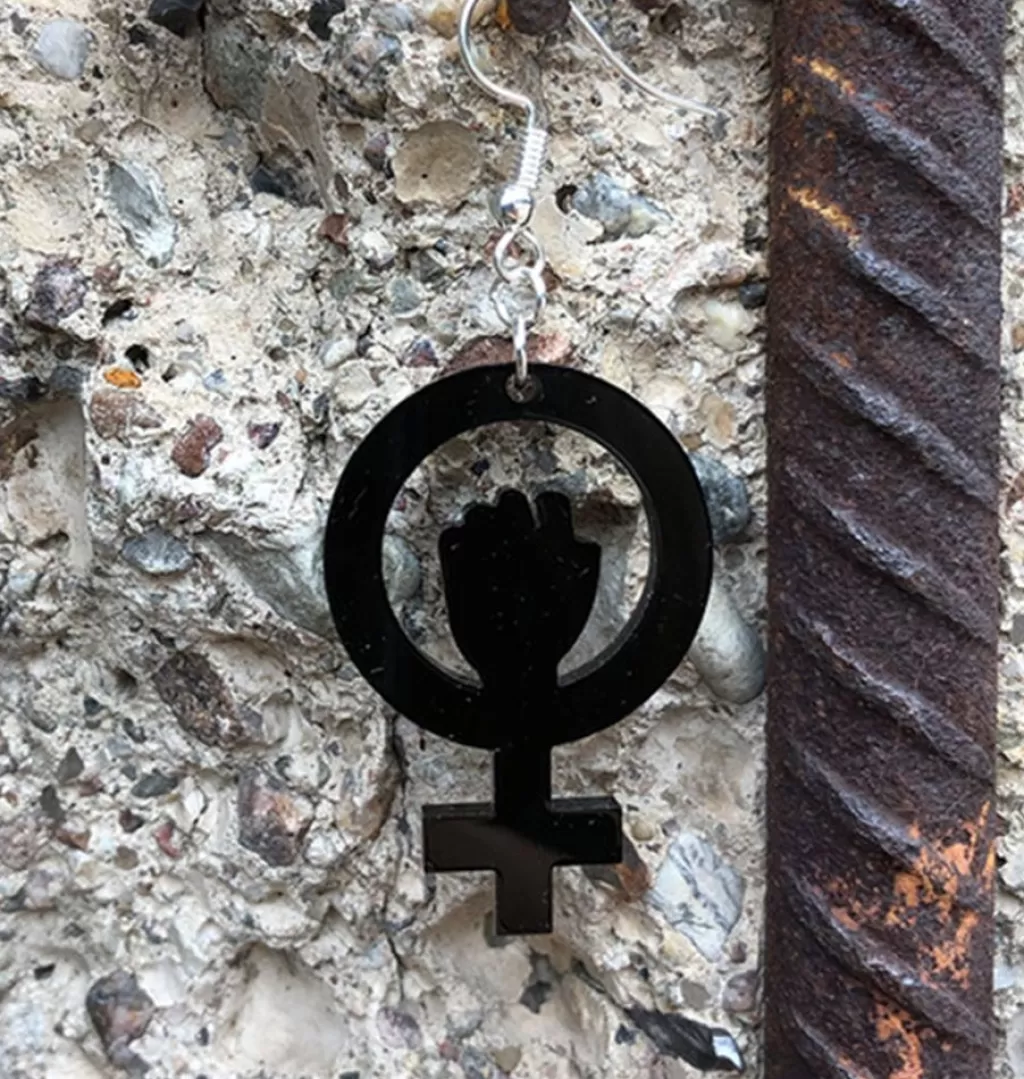 Best By Martinsdotter Hon Kamp Black Single Earring