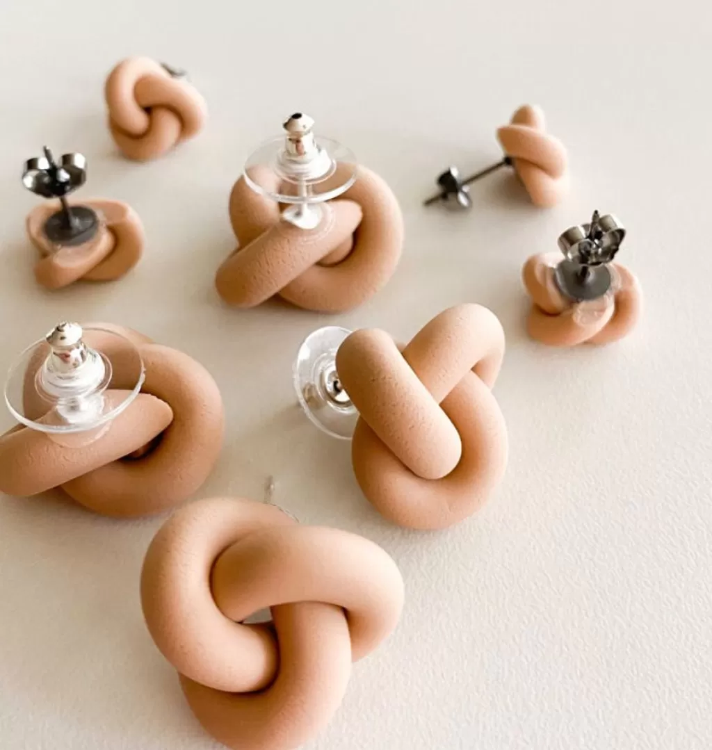 Cheap OCH FORM Knutar Earrings Big Beige