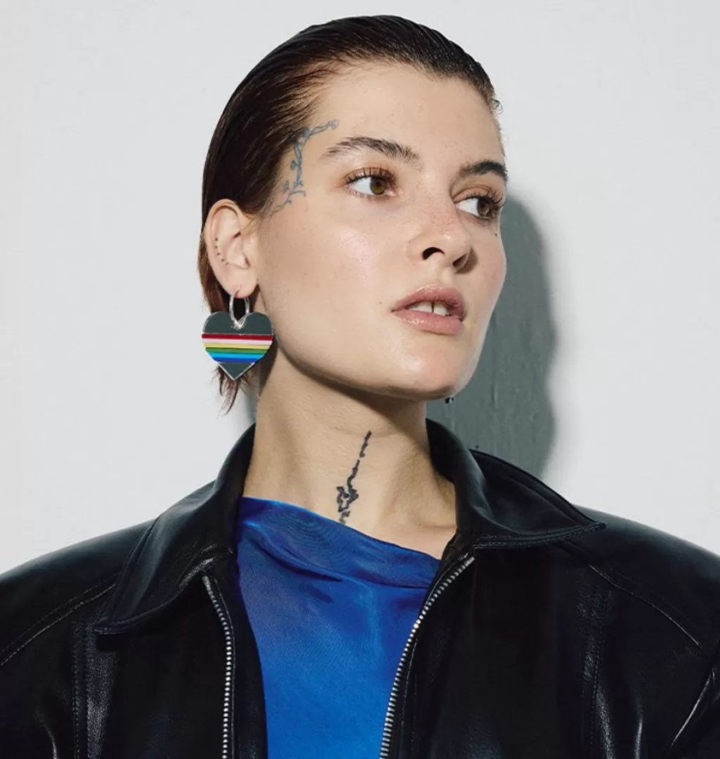 Discount WOS UP Love All Earrings