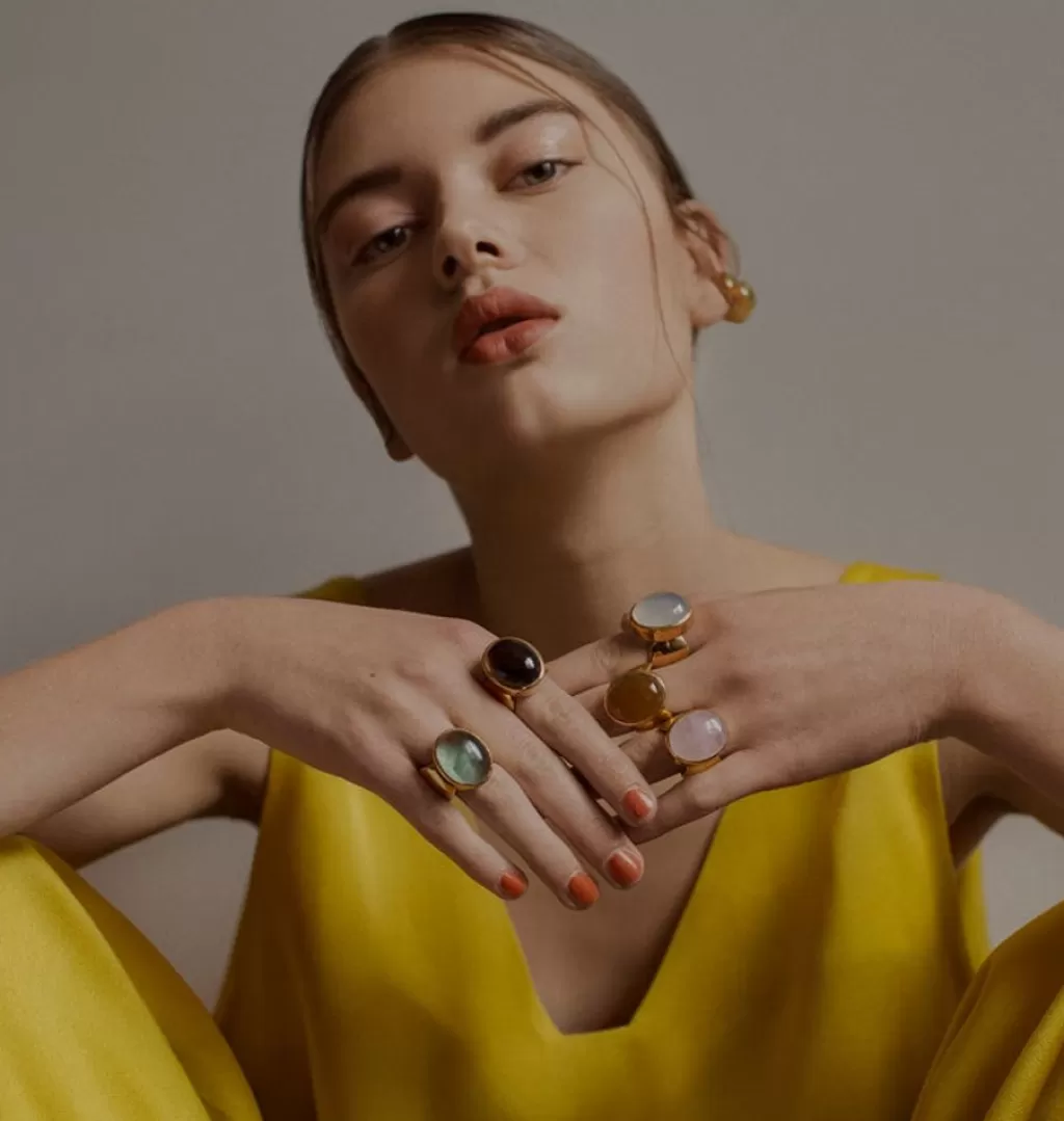 Store Bedazzled Shot Ring Kamikaze • Gold