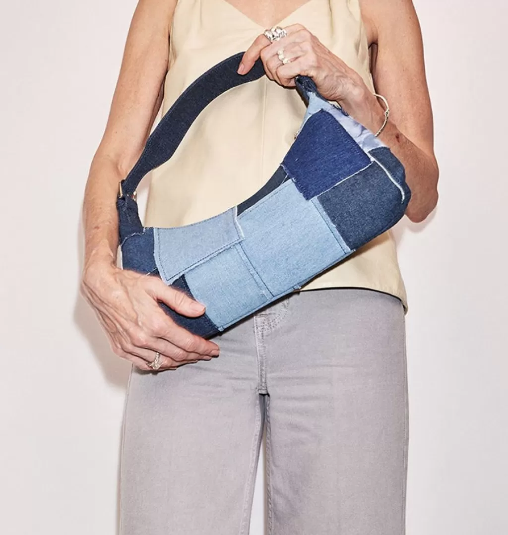 Flash Sale WOS UP Spears Bag
