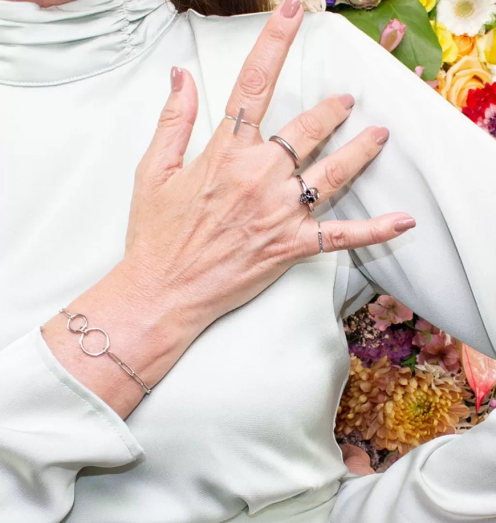 Shop WOS UP Systerskap • Ring Silver