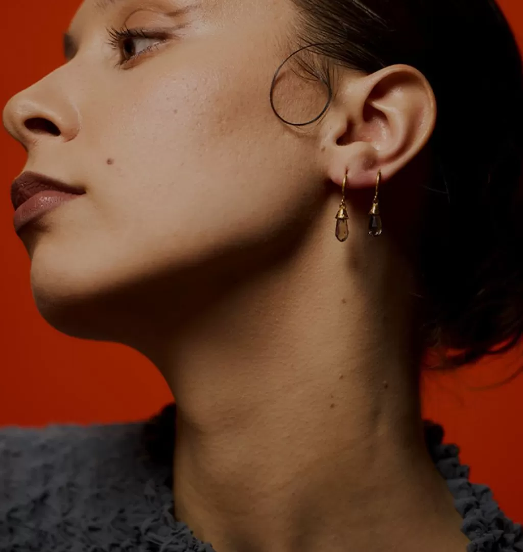 Hot WOS Veja Crystal Drop Single Earring Gold